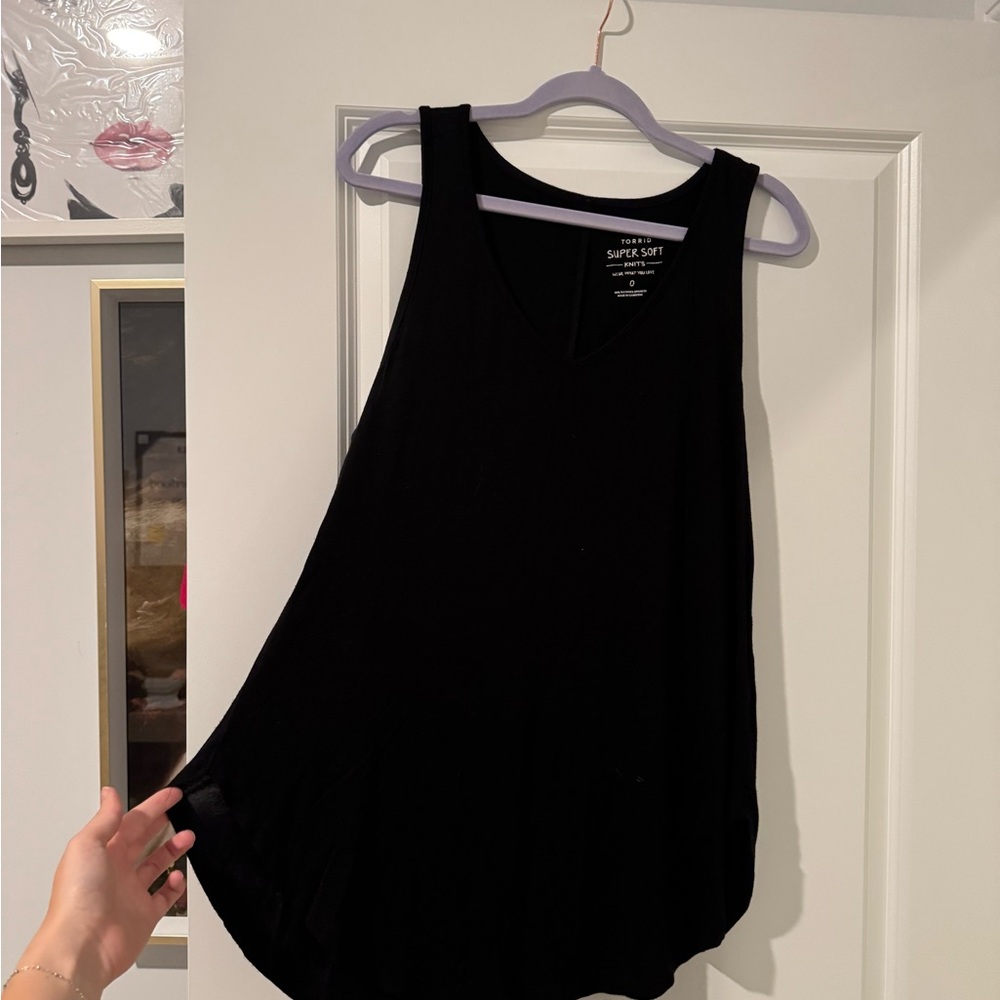 Torrid Black V-Neck Tank Top